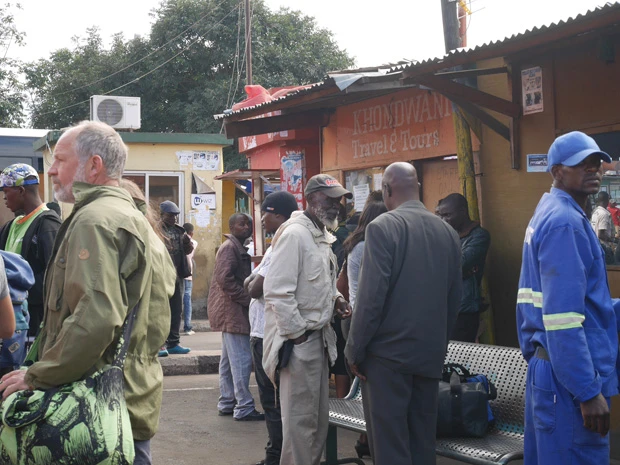 ルサカのバスターミナル