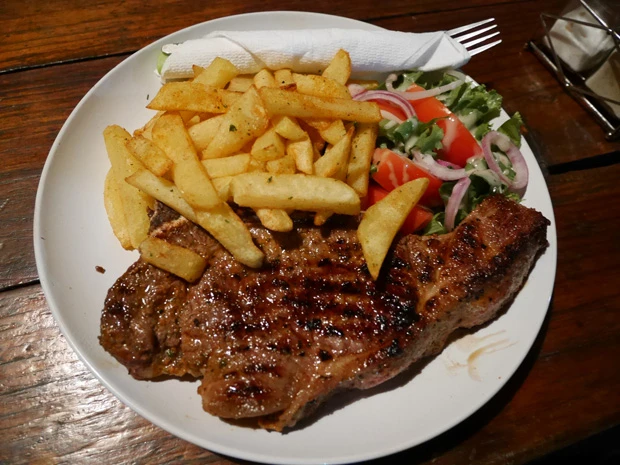 ザンビア産ビーフ、その名もザンビーフ