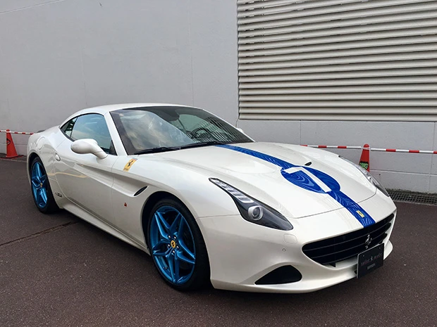 ＃３３　Ｔｈｅ　Ｓｕｒｔｅｅｓ（カリフォルニア　Ｔ）　１９６４年にＦ１世界選手権タイトルを獲得した、１５８　Ｆ１に着想を得たモデル。名前は同マシンをドライブした名ドライバー、ジョン・サーティスにちなむ