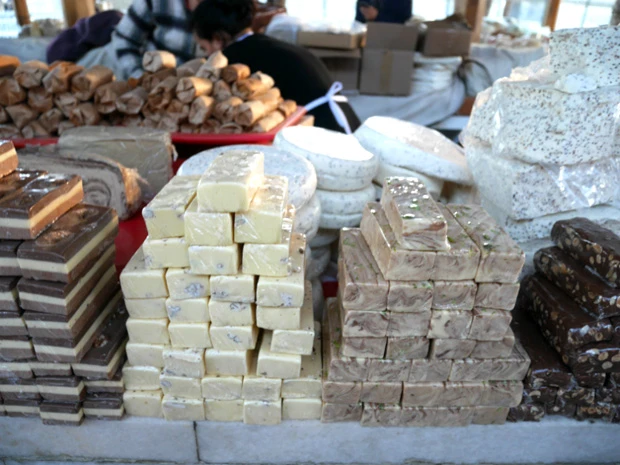 甘くて美味しい魅惑のお菓子ハルヴァ