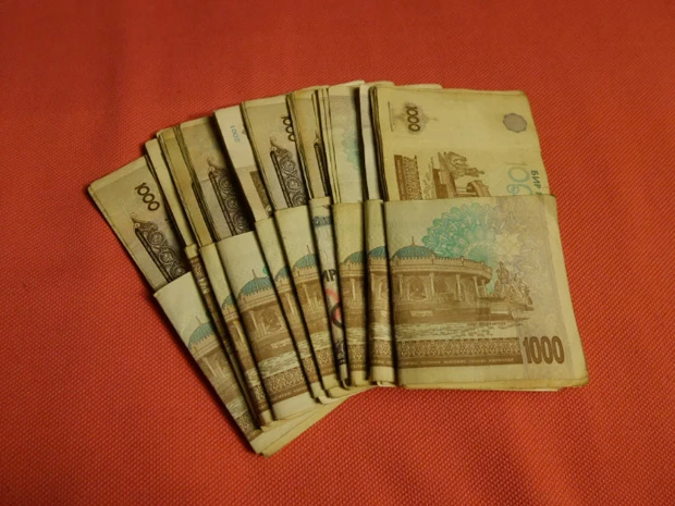 これで約1500円分。108500ウズベキスタンスム