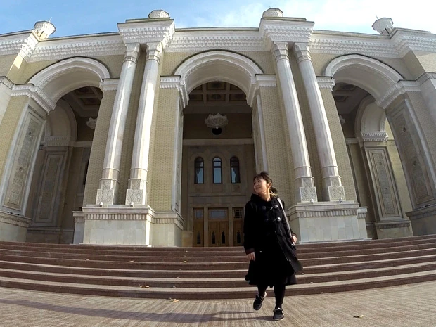 ナヴォイ劇場。1947年に完成し、1500人収容