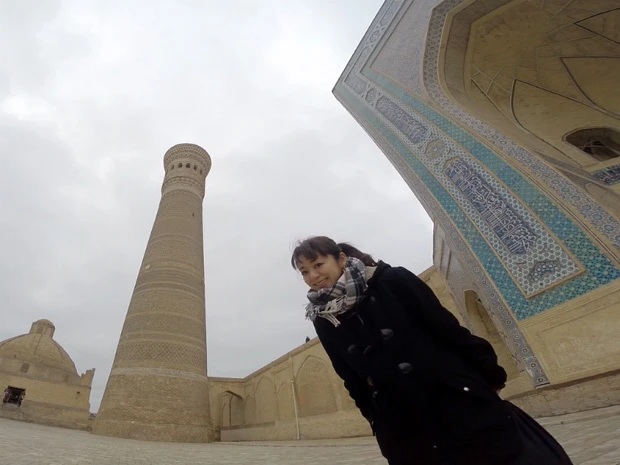 街中が破壊した大地震にも耐え、チンギスハーンにも破壊されなかった伝説のカラーン・ミナレット