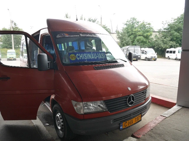 キシナウからヤシ。Lasiと書いてヤシと読む