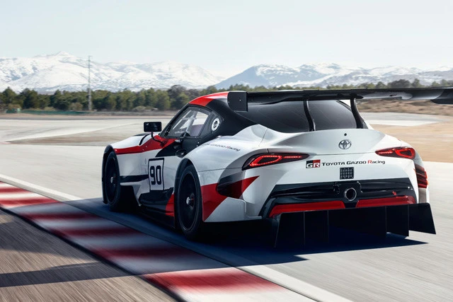 今春、スイスで開催されたジュネーブモーターショーで初公開されたＧＲスープラ　レーシングコンセプトはレース専用部品を多数装備