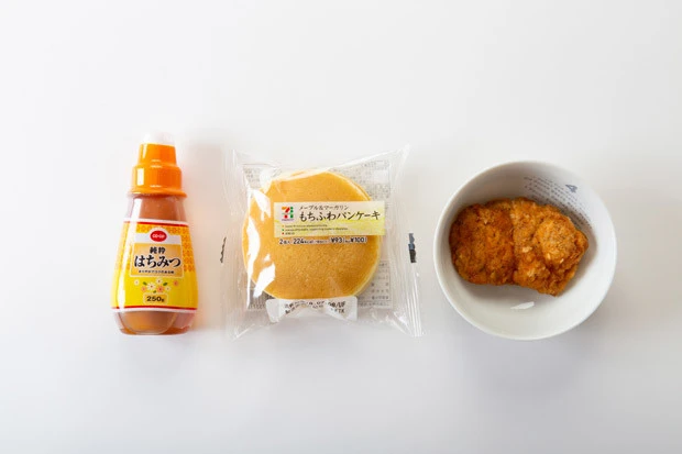 ハチミツ+パンケーキ+フライドチキン