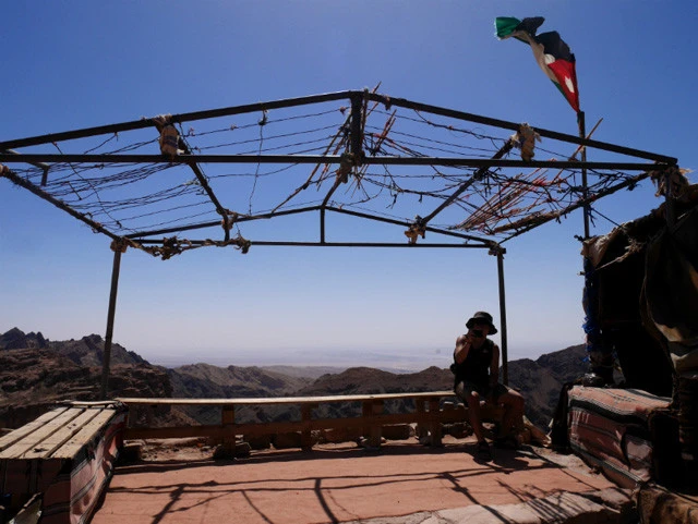 ペトラの旅のお供、韓国人のキムさん。カムサハムニダ!