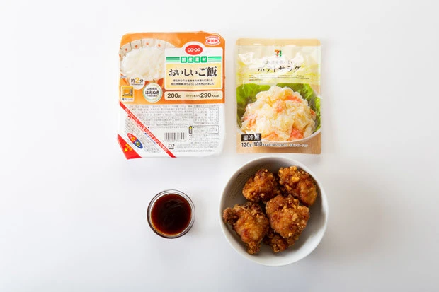 ごはん+唐揚げ+ポテサラ+ソース