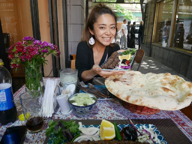 イラニアンフード代表はケバブ