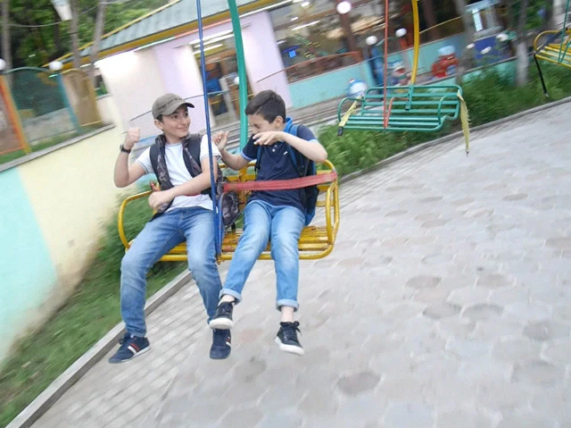 まさか子供たちに遊園地をおごってもらうことになるとは