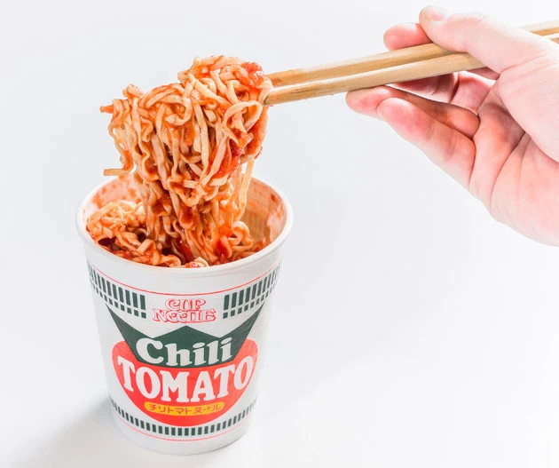 【Ｂ級フード研究家・野島慎一郎のバカレシピ】お湯を使わずホールトマトで作る「特濃！　限界突破チリトマト」