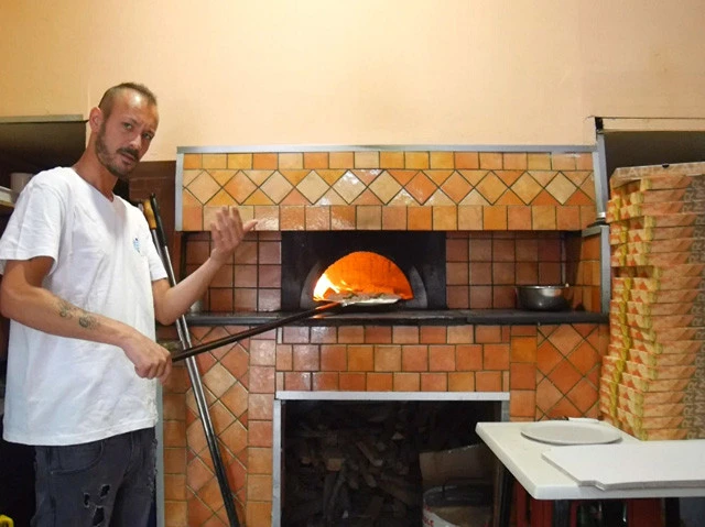 「窯の近くへおいでよ」と