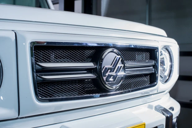 軽自動車なのに高級車に大変身 新型ジムニーをオマージュカスタムするドレスアップパーツの世界 写真 ニュース 週プレnews 週刊プレイボーイのニュースサイト