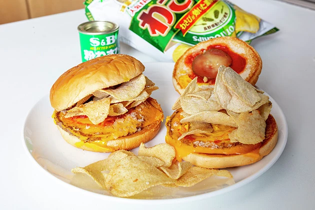 (4)完成! 「パリパリ!わさビーフチーズバーガー」