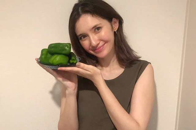 「今年の夏は、ほぼ毎日ピーマンを食べていた」市川紗椰がおススメする、ピーマンのおいしい食べ方