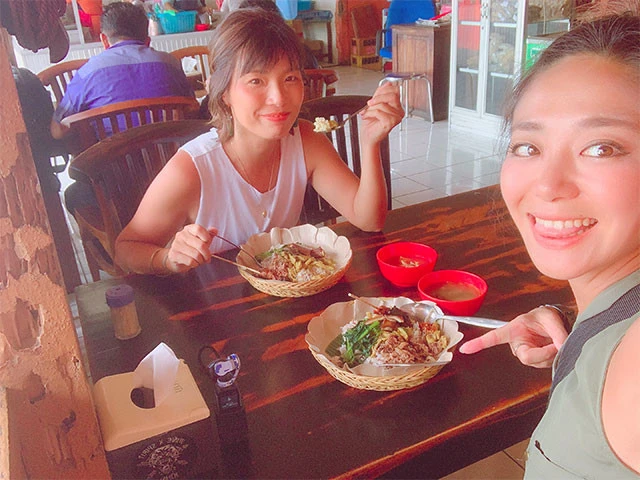 バビグリン（豚の丸焼き）は友人一番のオススメのバリフード！