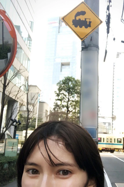 市川紗椰が"都会の過疎駅"「南新宿駅」を「このまま残してほしい」と思う理由