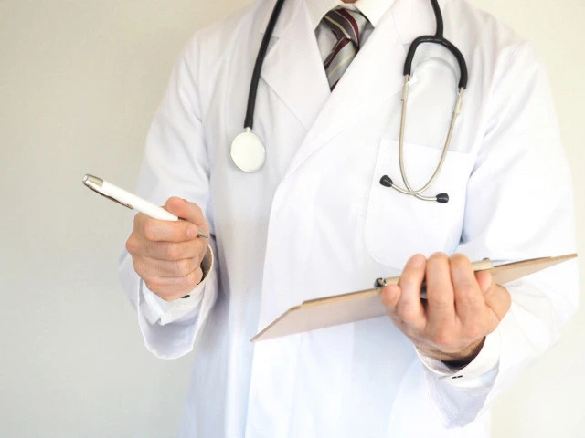 絶滅危惧種といわれた性感染症「梅毒」はなぜ急増？　その怖い症状と予防法を医師が解説