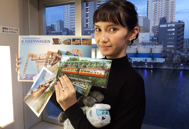 市川紗椰が、憧れの世界最古のモノレール「ヴッパタール空中鉄道」に乗りに行ったら...?