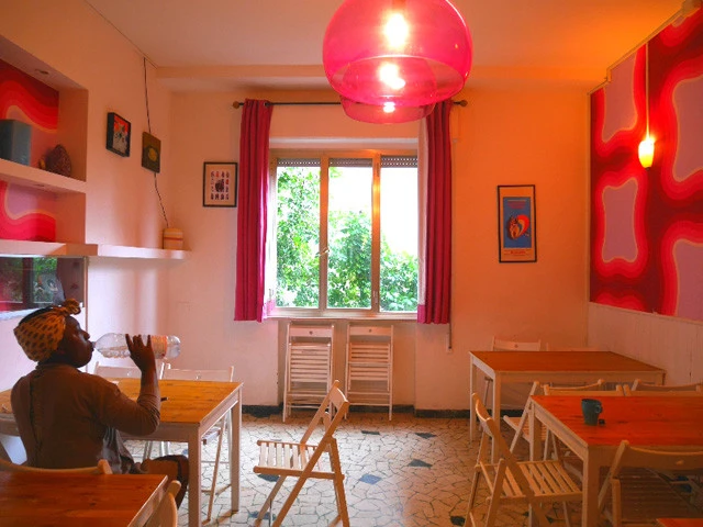 ホステル到着。さすがイタリア、なんかオシャレ