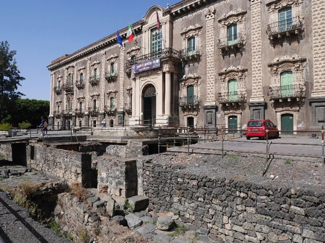 サン・ニコロ・ラレーナ・ベネディクト修道院