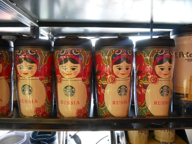 旅人に話題のロシアのスタバタンブラー