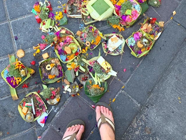 旅人マリーシャの世界一周紀行：第２２３回「神々の住む島、インドネシアのバリ島で旅人が受けた洗礼」