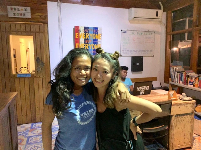 ドナはとても愛想が良くてかわいい