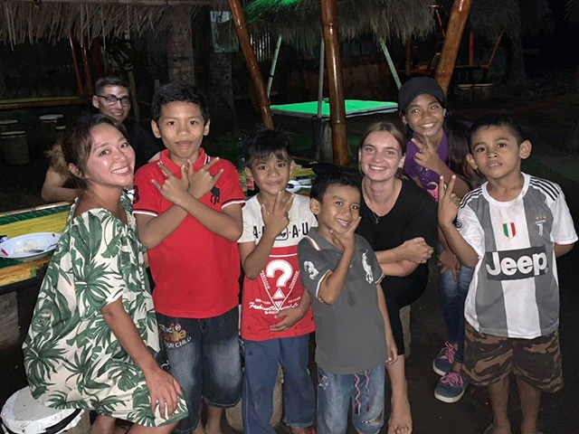 旅人マリーシャの世界一周紀行：第２３６回「まるで初心者？ インドネシアでＷｉ－Ｆｉ探しさまよう旅人」