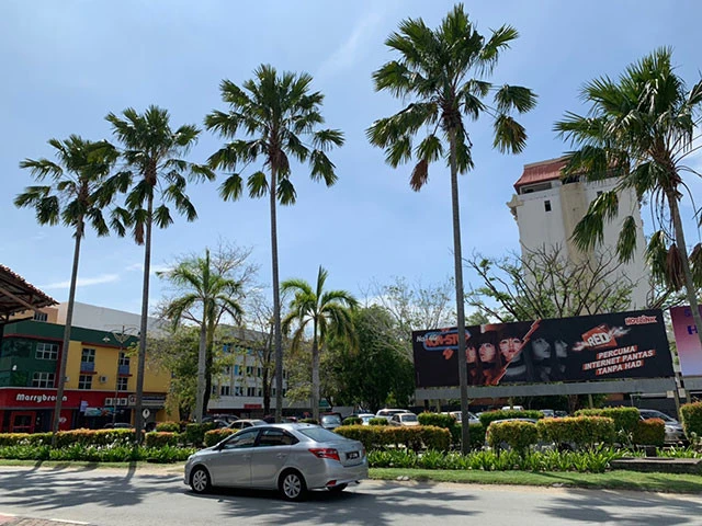 ラブアン島の街中