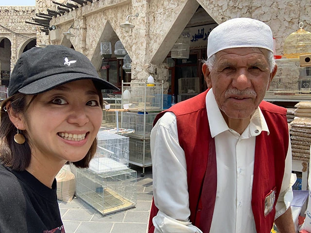 このおじちゃんは服装からしてカタール人っぽい