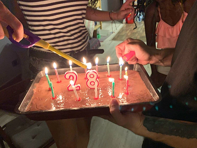 アナ特製チョコレートケーキ！　激甘がクセになってずっと食べちゃうから危険（笑）