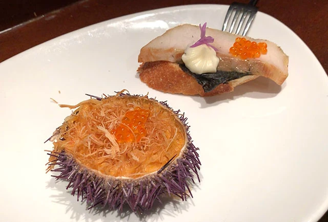 海苔を使ったピンチョスは土台こそパンだけれどもなんだかお鮨みたい