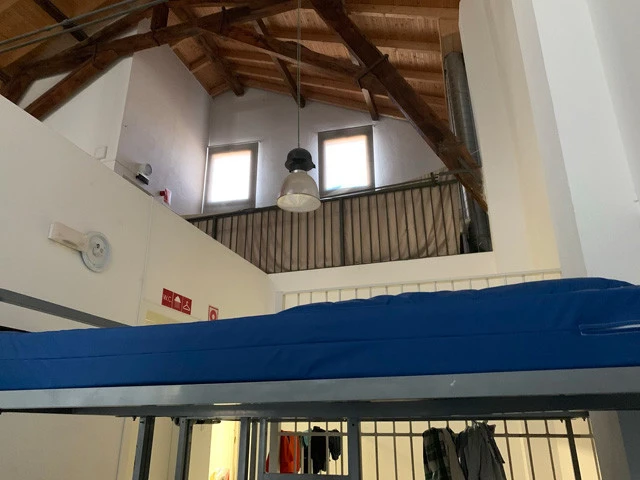 下から見上げたロフト