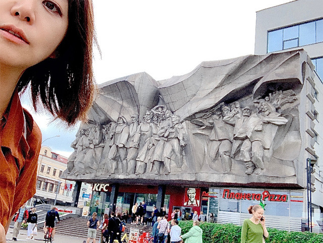 ミンスクの観光名所！？「世界一インパクトのあるＫＦＣ」