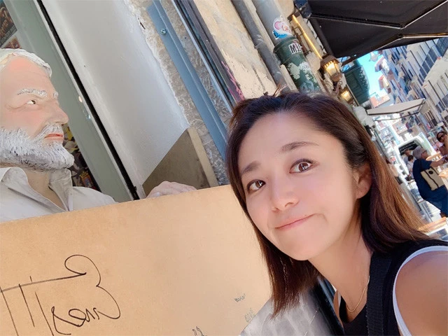 街中でたまたま撮ってたおじさんの像。これヘミングウェイかな？