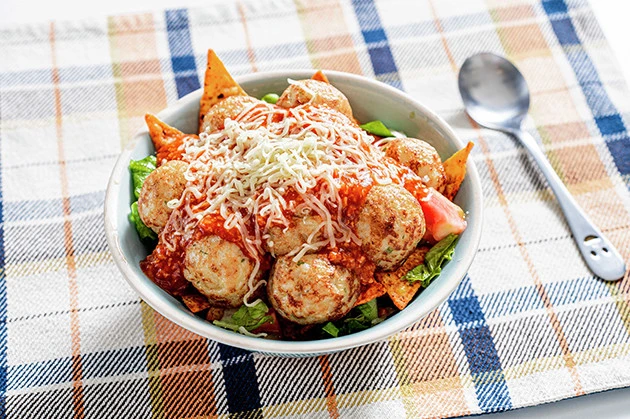 【Ｂ級フード研究家・野島慎一郎のバカレシピ】タコライスにタコを入れたい！で作ったら激ウマライスに「タコタコライス」