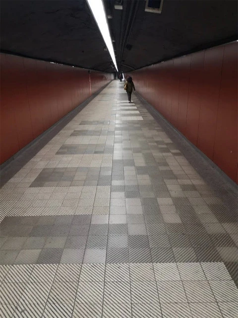 スペインの街の様子。すっかりゴーストタウン化している(写真提供:アナ)