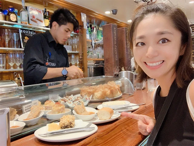 街一番人気のバル「Ｂａｒ　Ｇａｕｃｈｏ」でピンチョス食べるよ！