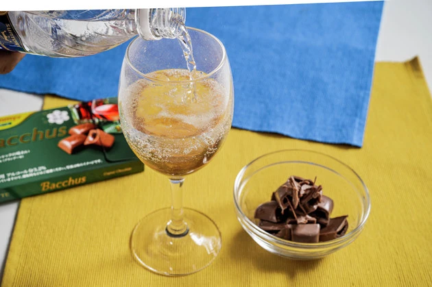 （４）完成！「バッカスのフレンチハイボール」