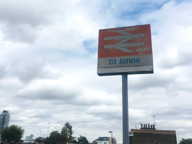 市川紗椰が語る、イギリス国鉄と言えば？「空飛ぶ円盤と粗末なサンドイッチ」