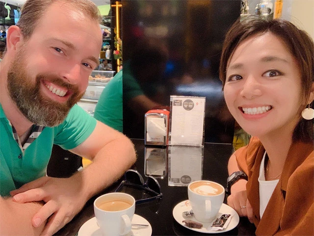 オランダ人のギルバートとカフェで休憩