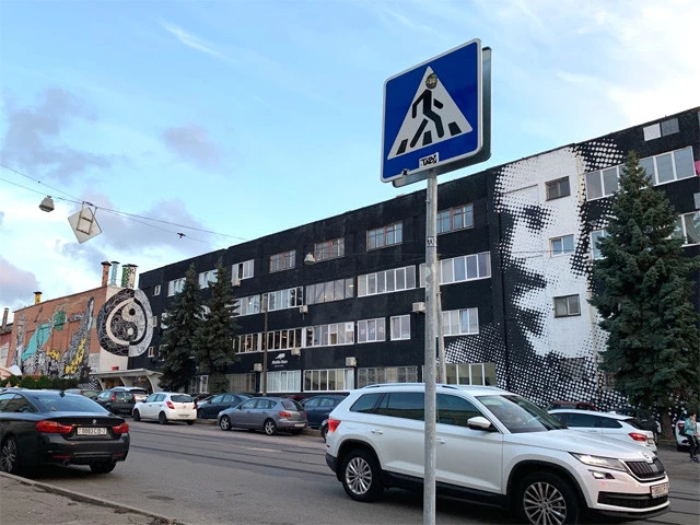 19世紀と20世紀の変わり目にミンスクの首長として活躍したカロルヤンチャプスキーの肖像画。ベラルーシ人アーティストSergej Izum作