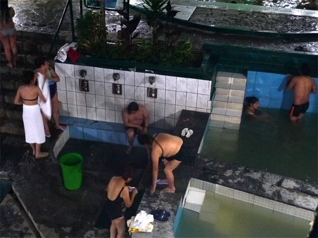 一応洗い場はあるものの......