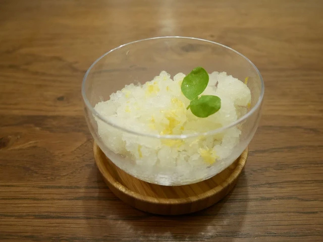 １０．お好みでミントなどを飾ってできあがり！