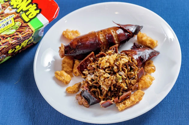 （５）完成！「いか焼そばいかめし」