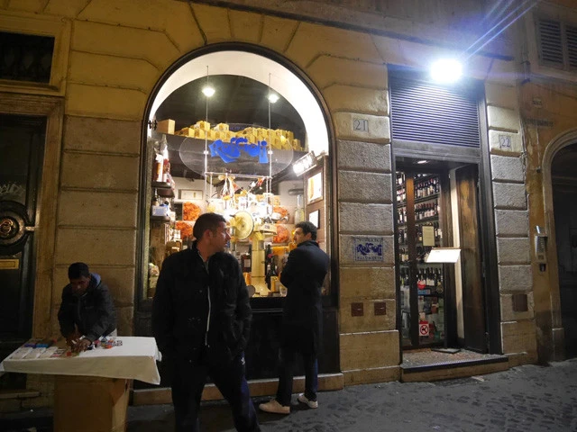 イタリア料理を勉強中の旅人オススメのレストラン「Roscioli(ロショーリ)」