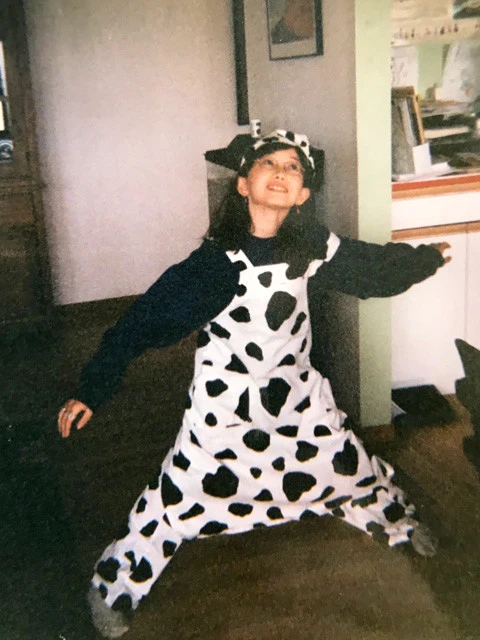 市川紗椰が語る"牛愛"「小中学生の私が丑年の存在を知っていたら、目が血走るほど興奮したでしょう」