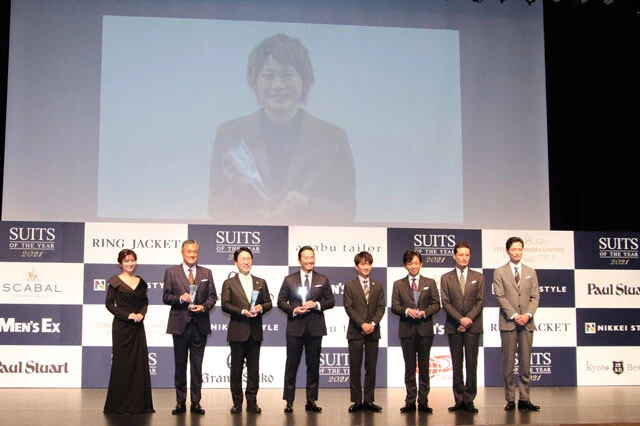 ｔｏｋｉｏがスーツオブザイヤー受賞 国分太一 ２０代のころは２着で７０００円のスーツ ５人のときから 個性を尊重するのは変わっていない ニフティニュース