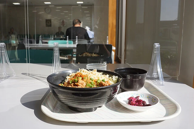 「土曜日ランチ」を食べる土曜日